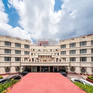 Otel Howard Plaza The Fern, Agra