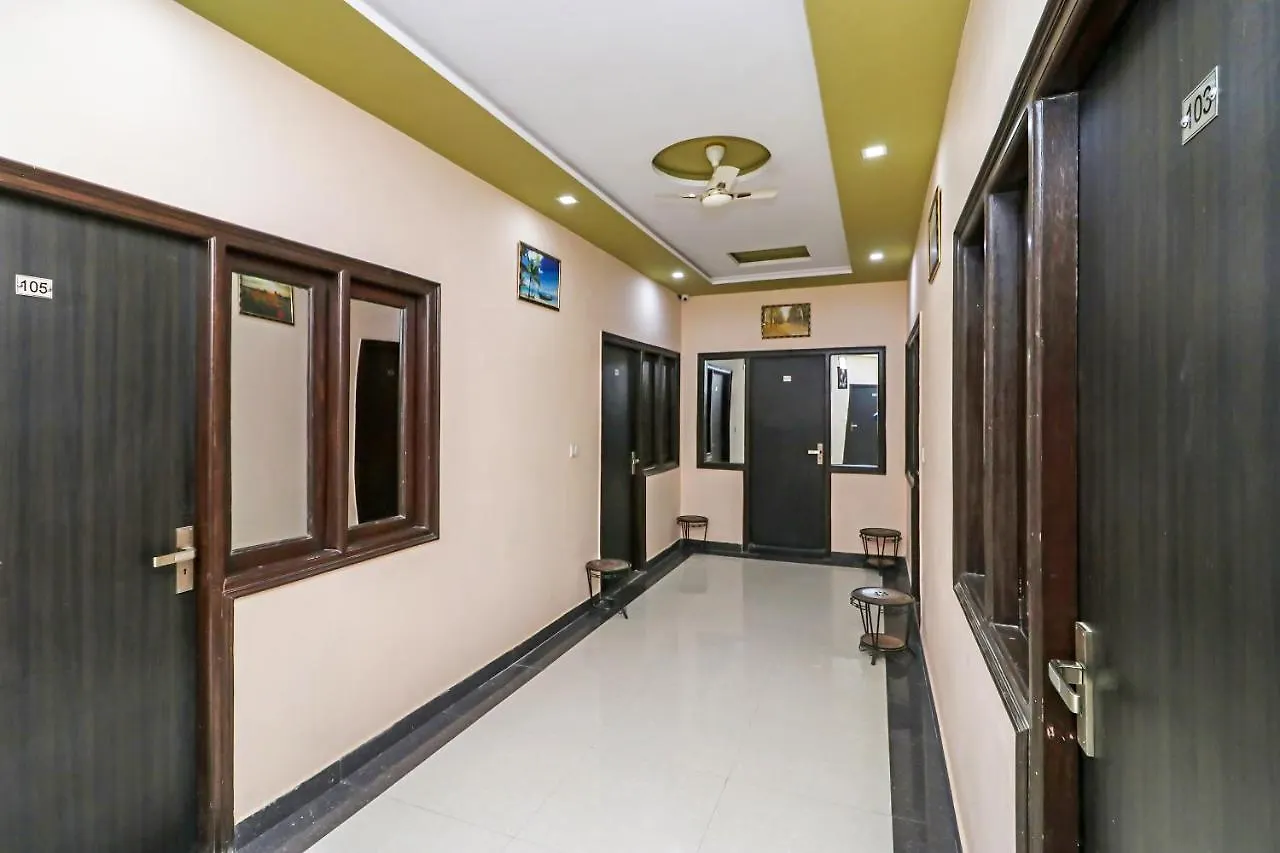 Oyo 10133 Hotel Rama Grand Hs  Agra (Uttar Pradesh)